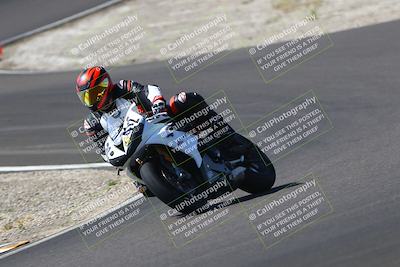 media/Sep-21-2025-TrackDaz (Sun) [[277c75b276]]/C Group/1140pm (Turn 3)/